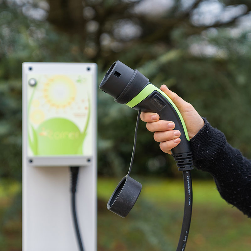 dielectrik-energia-stazioni-di-ricarica-abitazioni